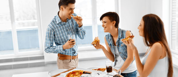 6 Design Ideas to Entertain Your Friends Pizza Party image