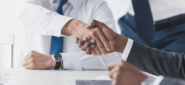 Considerations to Make Before You Lock in a Lender Handshake Featured Image